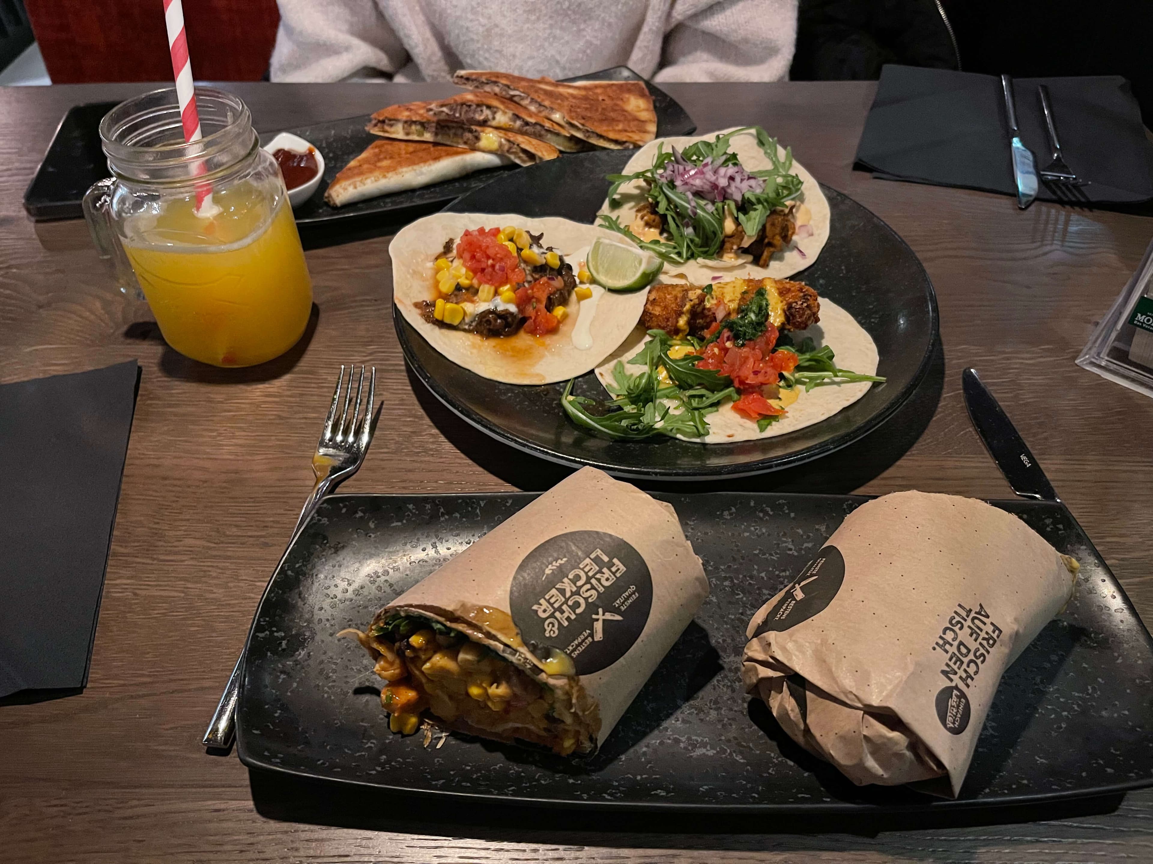 Taco Taco Food & Drinks