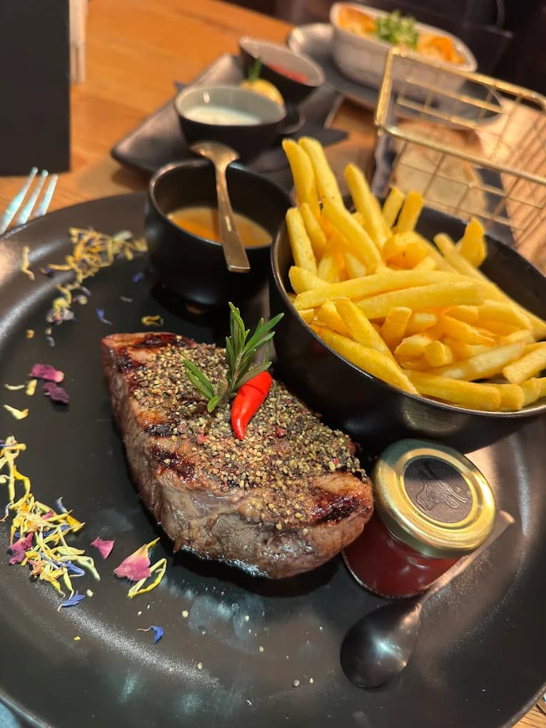 EL DORADO Steakhouse